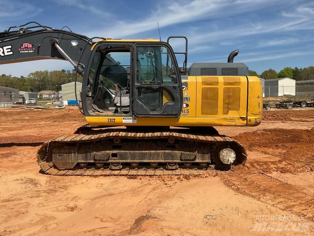John Deere 210 Гусеничні екскаватори