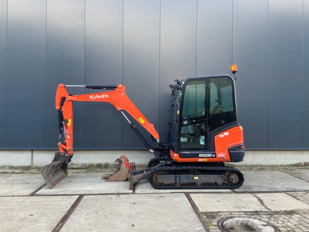 Kubota KX 030-4 Міні-екскаватори < 7т