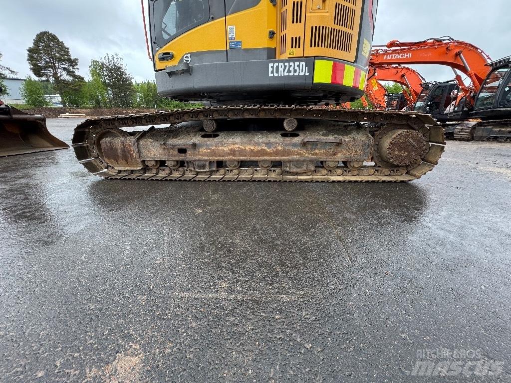 Volvo ECR 235 DL Гусеничні екскаватори