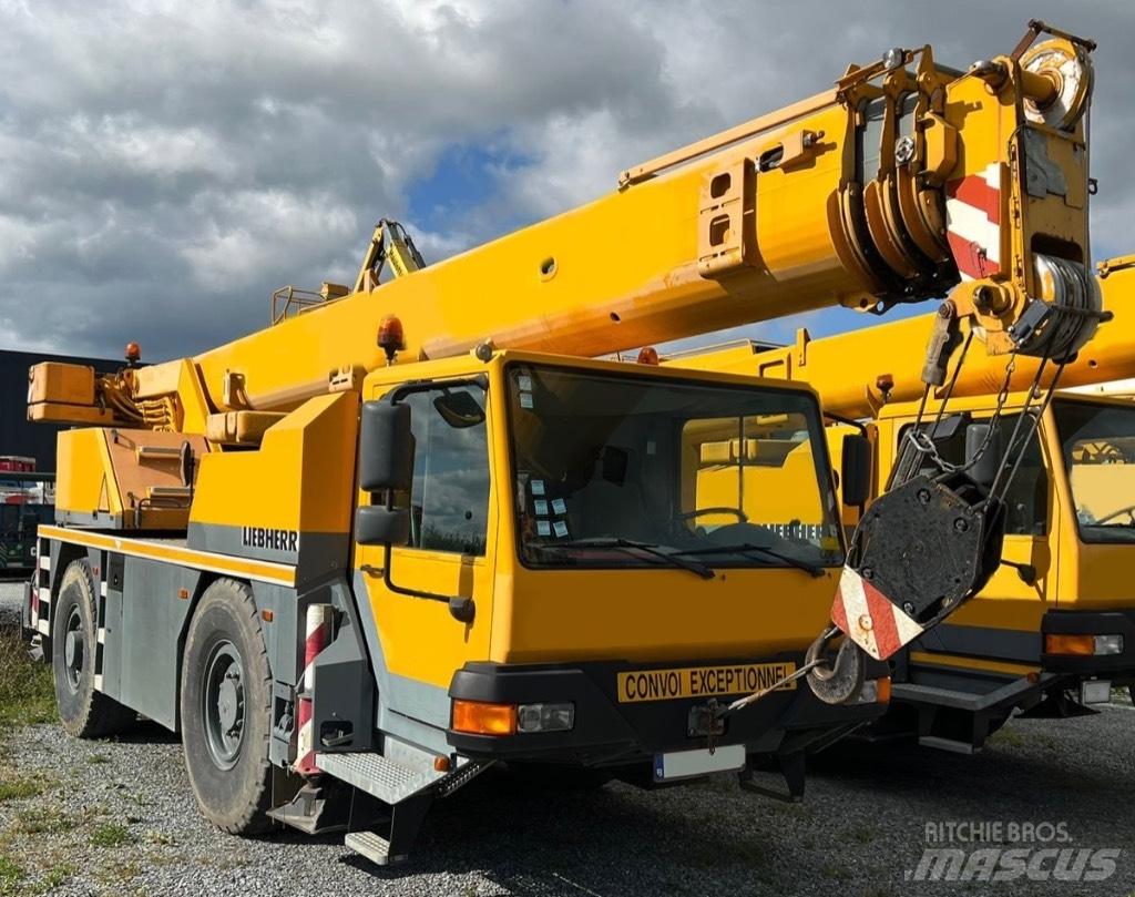 Liebherr LTM 1030-2 автокрани всюдиходи
