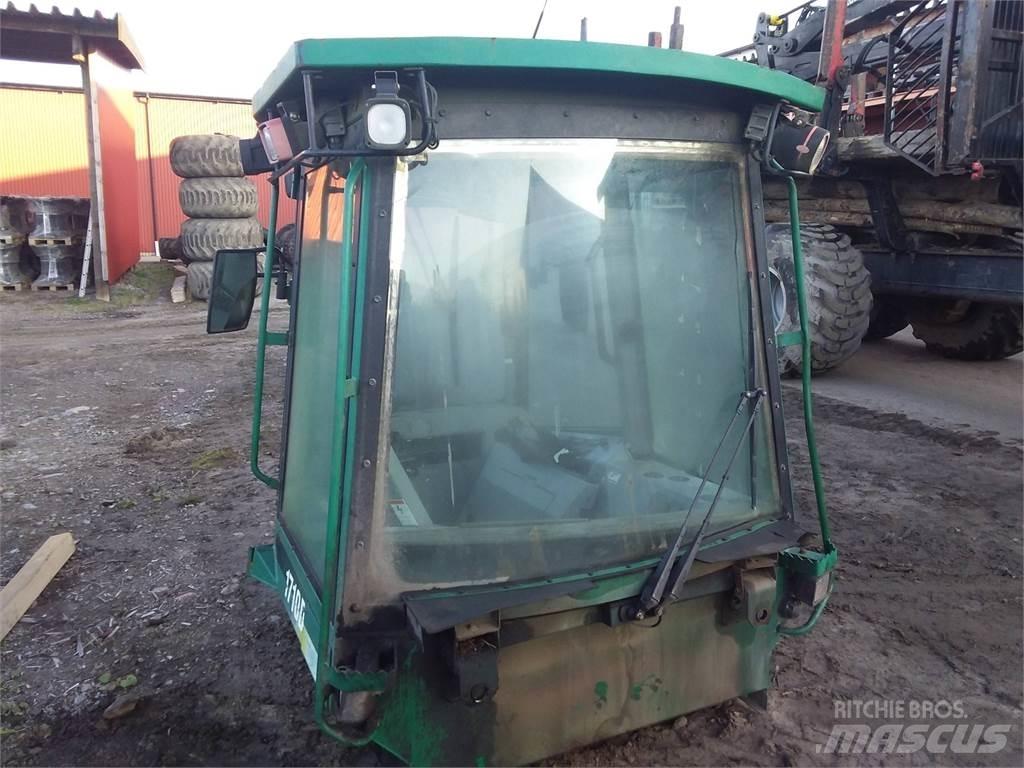 Timberjack 1710d Кабіна