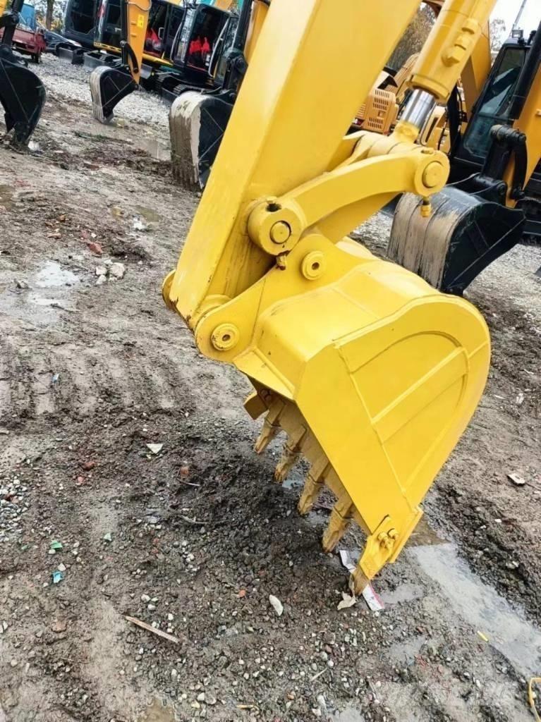 Komatsu PC 70-8 Гусеничні екскаватори