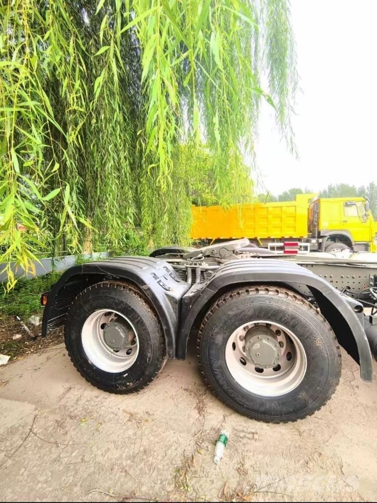 Howo 380 6x4 Тягачі