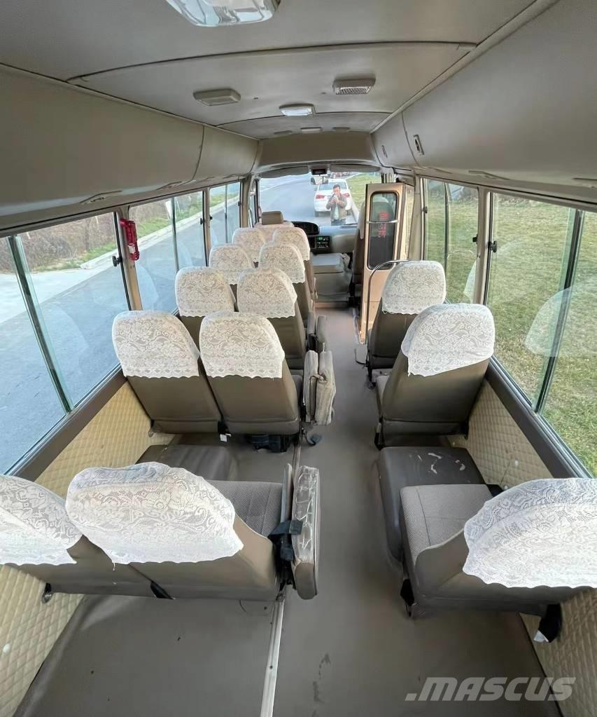 Toyota Coaster Bus Мікроавтобуси