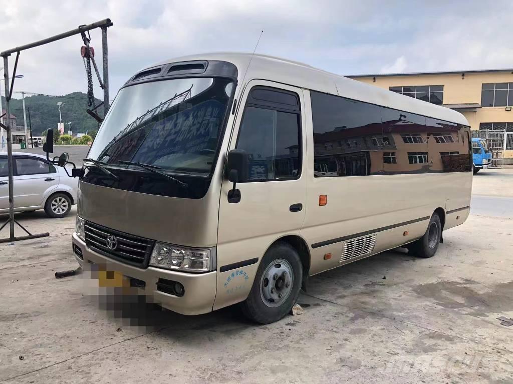 Toyota Coaster Bus Мікроавтобуси