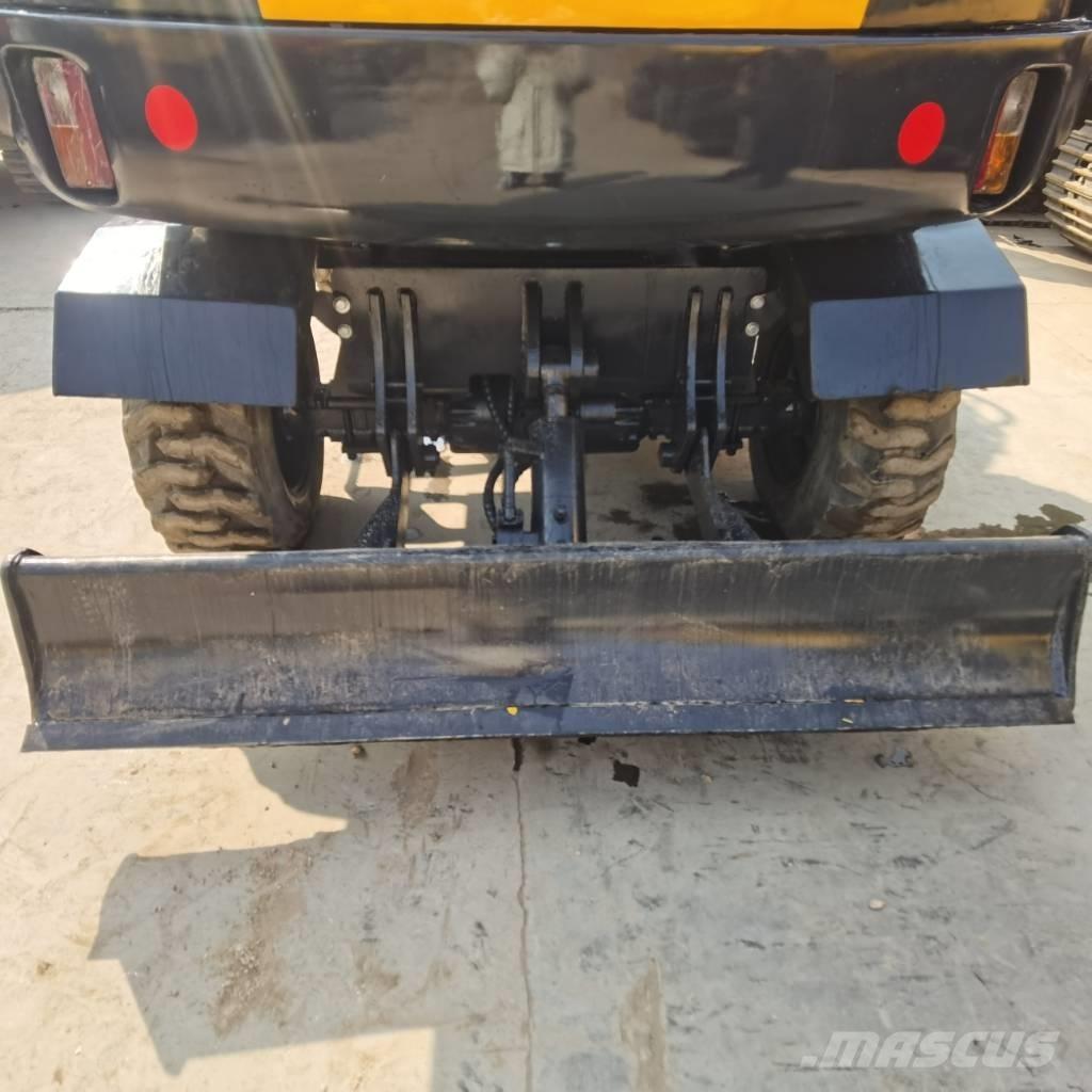 Hyundai R60W-9 Колісні екскаватори