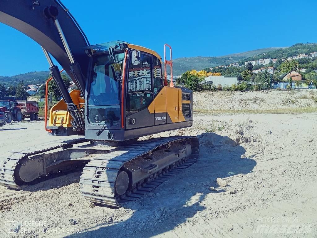 Volvo EC220EL Гусеничні екскаватори