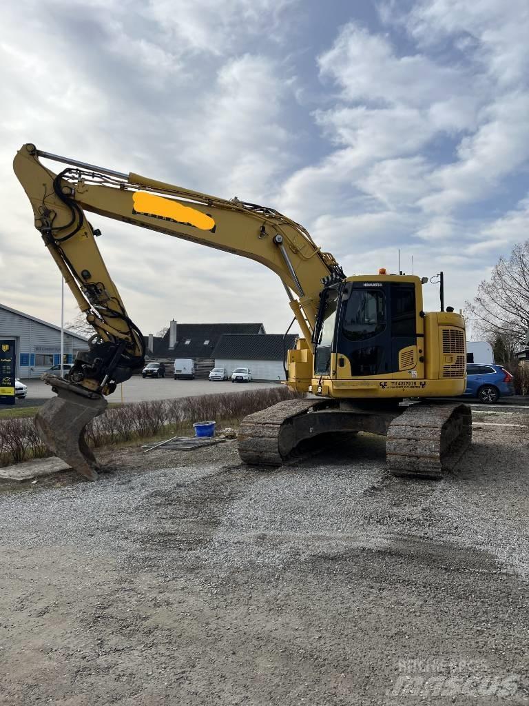 Komatsu PC 228 Гусеничні екскаватори