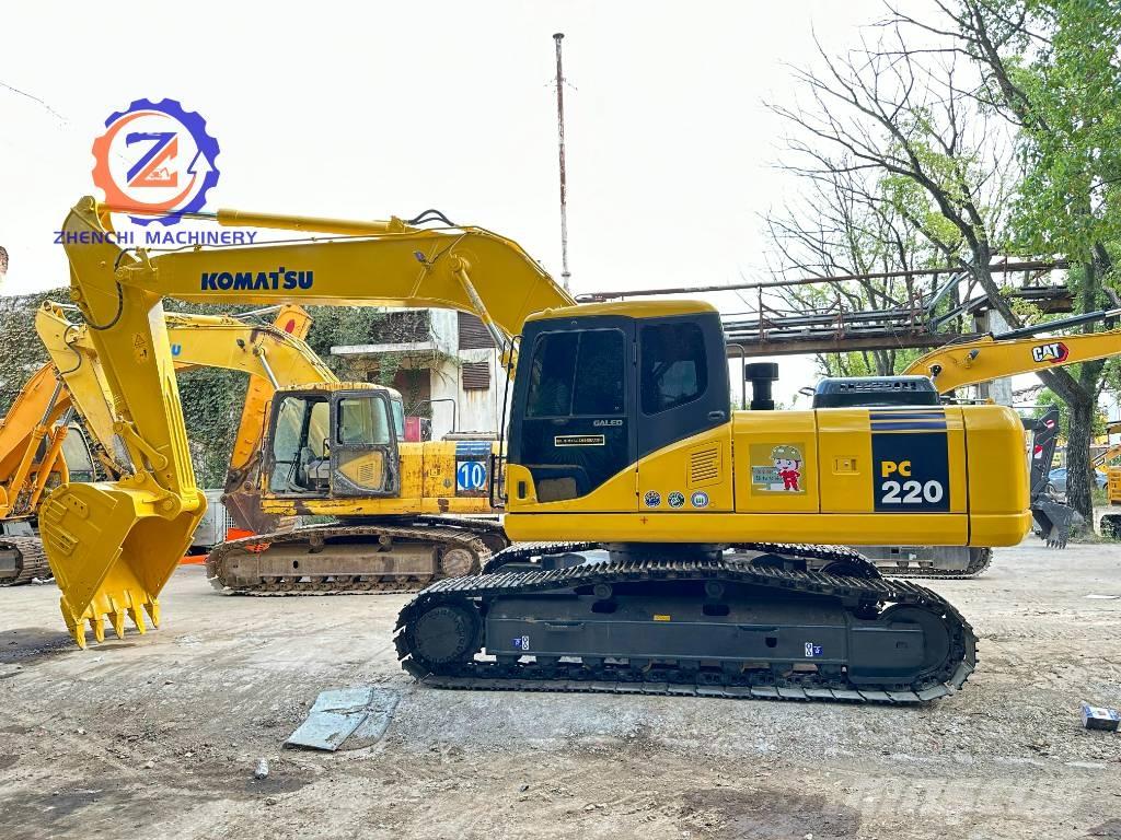 Komatsu PC 220-7 Гусеничні екскаватори