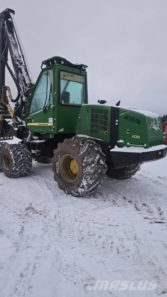John Deere 770 D Харвестери