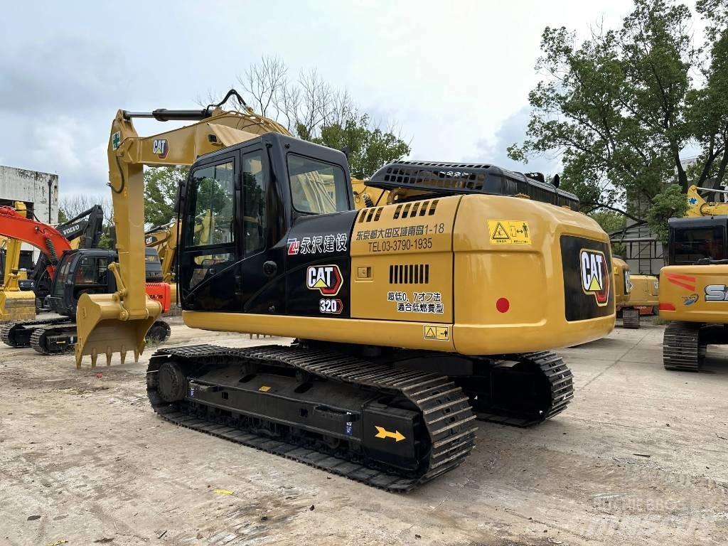 CAT 320D2 Гусеничні екскаватори