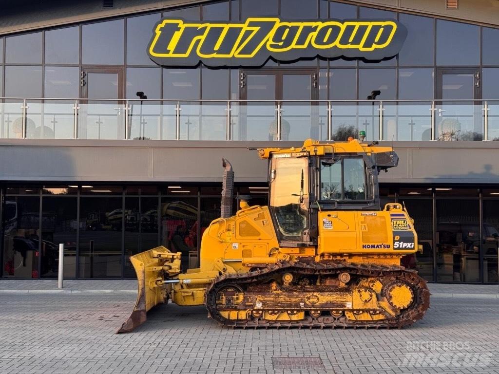 Komatsu D51PXI-24EO Гусеничні бульдозери