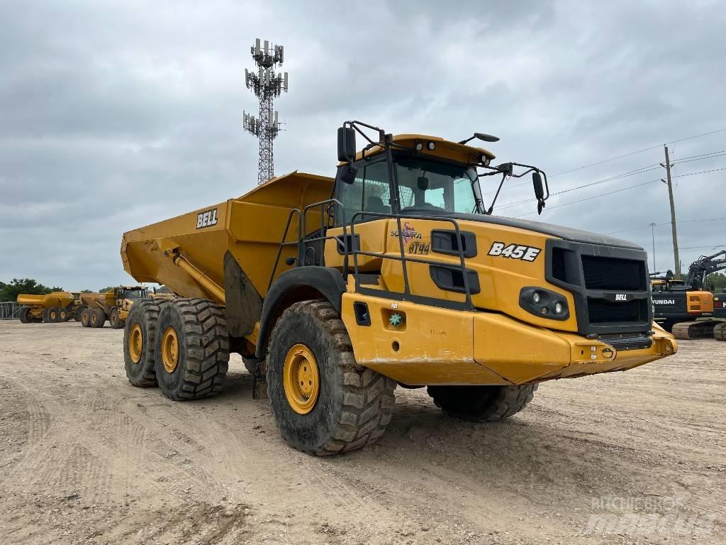 Bell B45E Зчленовані самоскиди