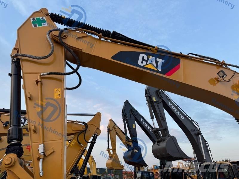 CAT 320 D Гусеничні екскаватори