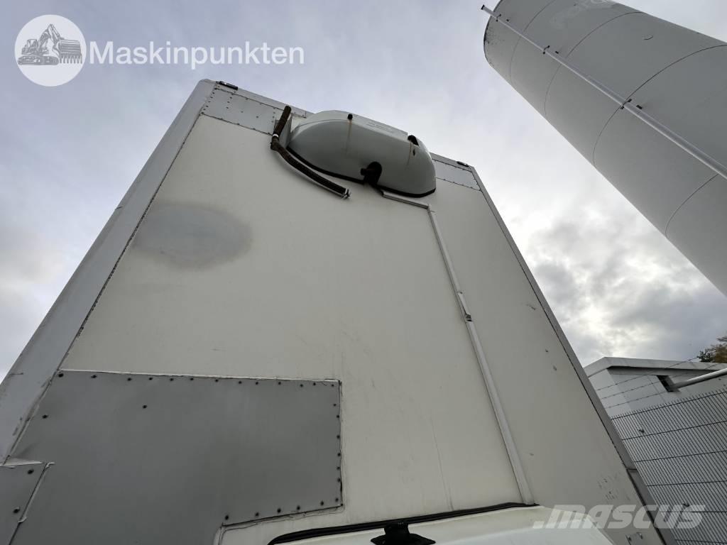 Närko Skåpsläp Причепи-фургони