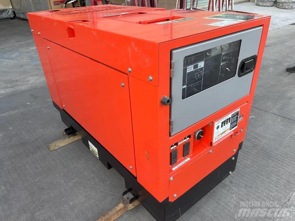 Kubota 12KVA Дизельні генератори
