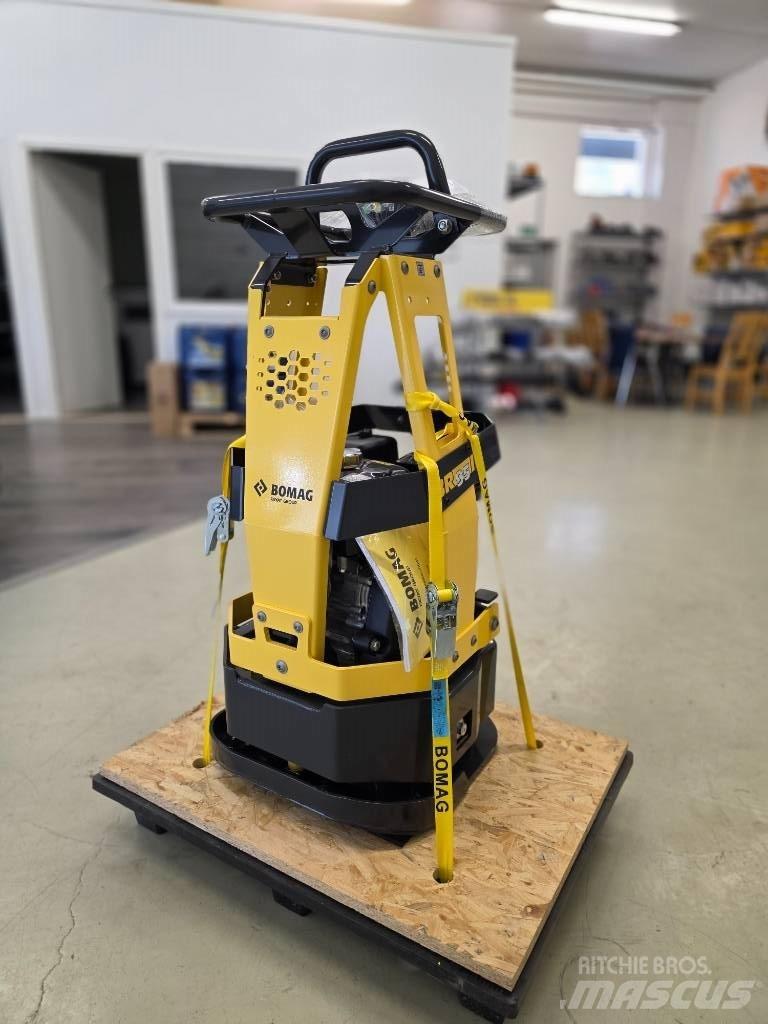 Bomag BR 95 Віброплити та вібротрамбовки
