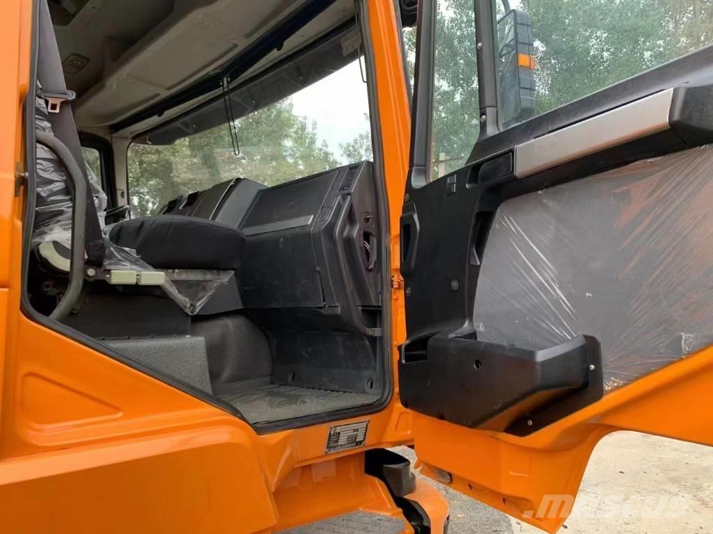 Shacman F3000 6X4 Поливальні машини