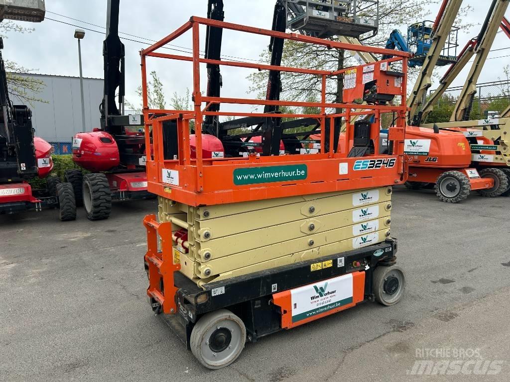 JLG 3246 ES Підйомники-ножиці