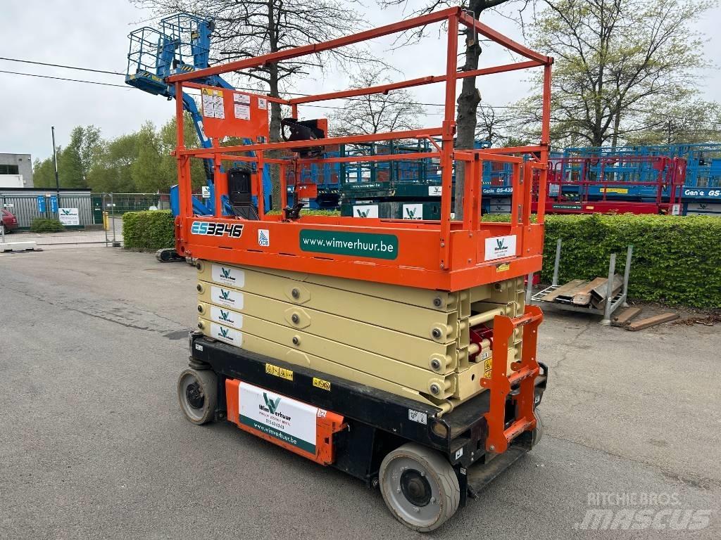 JLG 3246 ES Підйомники-ножиці