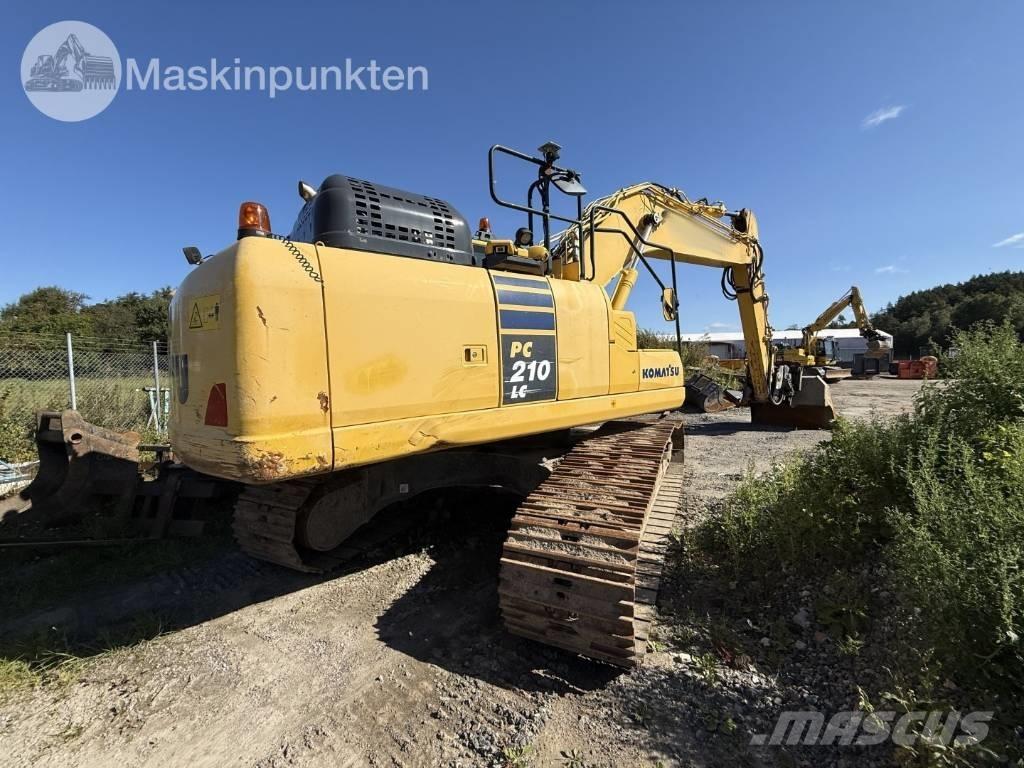 Komatsu PC 210 LC-11 Гусеничні екскаватори