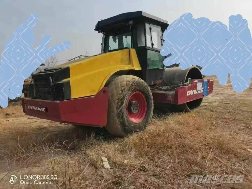 Dynapac CA 610 D Гусеничні екскаватори