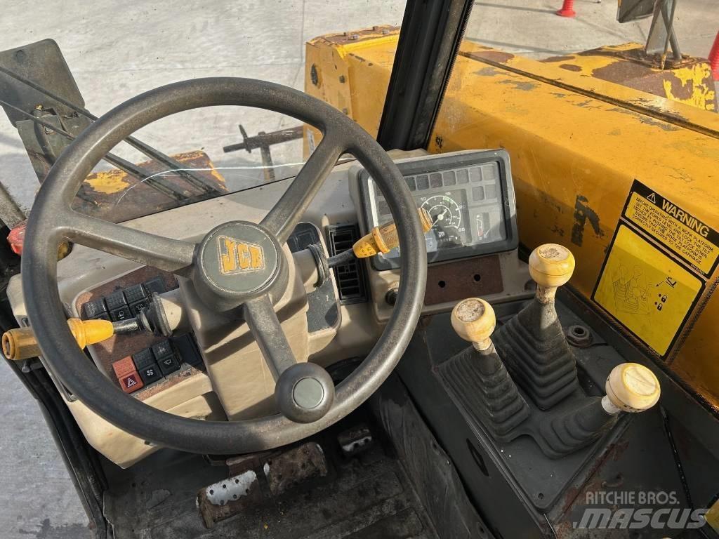 JCB 520 Loadall Телескопічний навантажувач