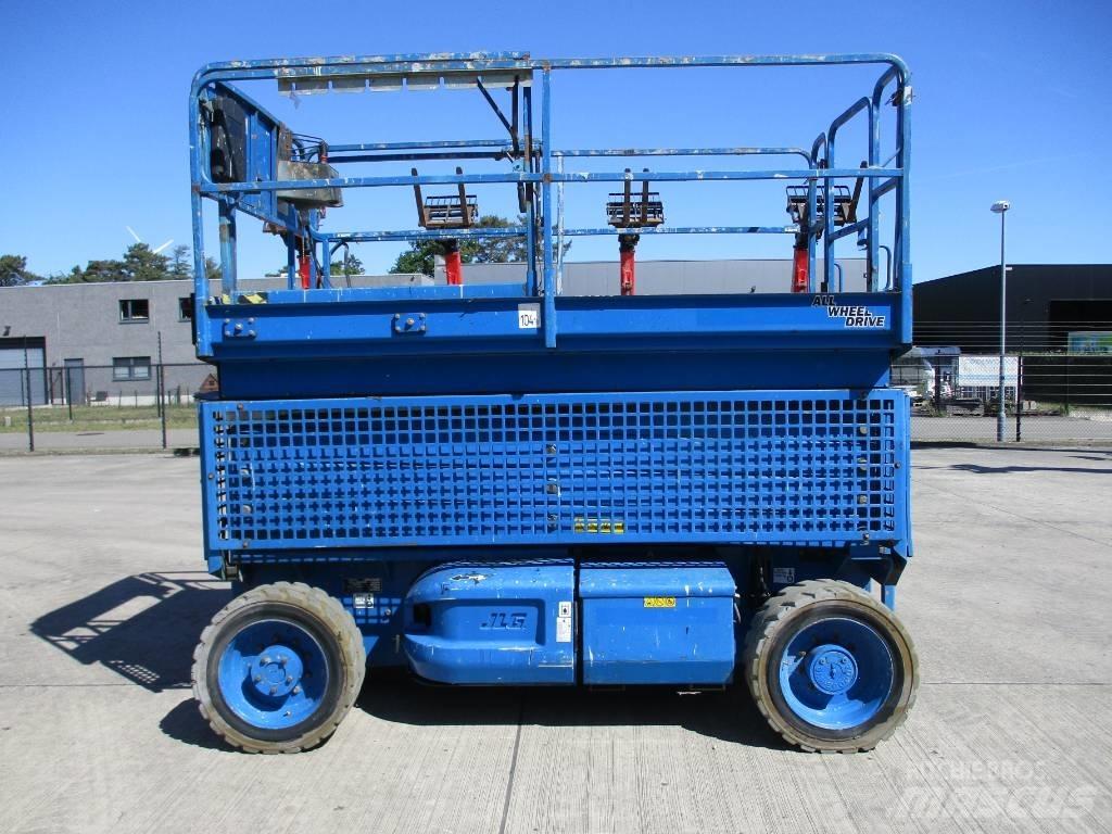 JLG M4069 (599) Підйомники-ножиці