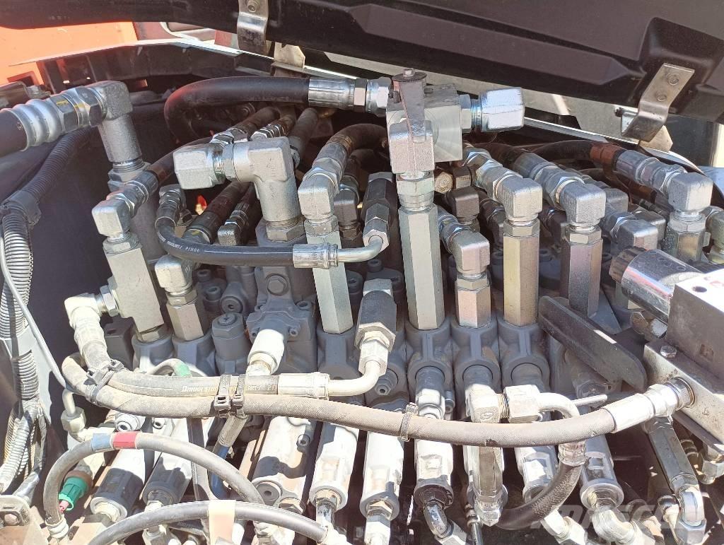 Kubota KX 080-4 Середні екскаватори 7т. - 12т.