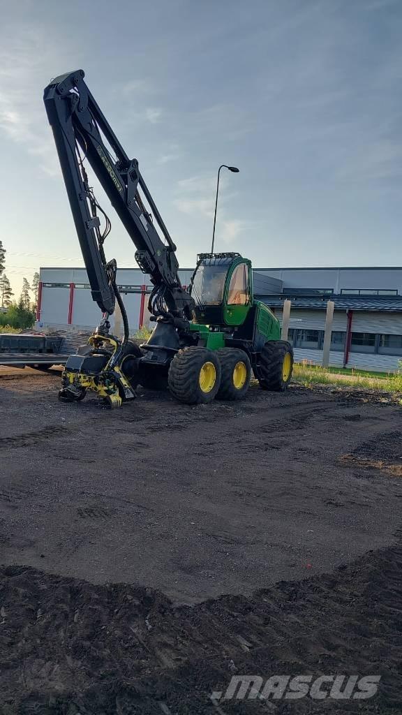 John Deere 1270 E Харвестери
