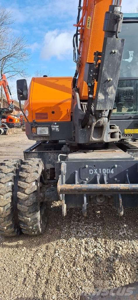 Doosan DX 100 W-7 Колісні екскаватори