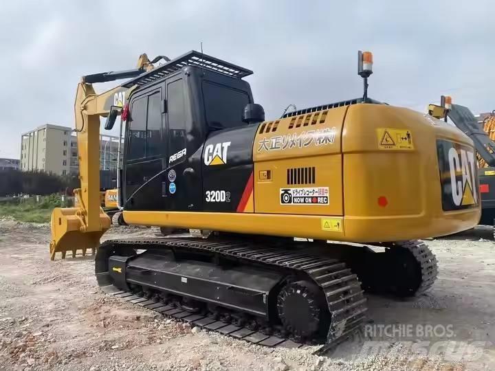 CAT CAT320D2 Середні екскаватори 7т. - 12т.