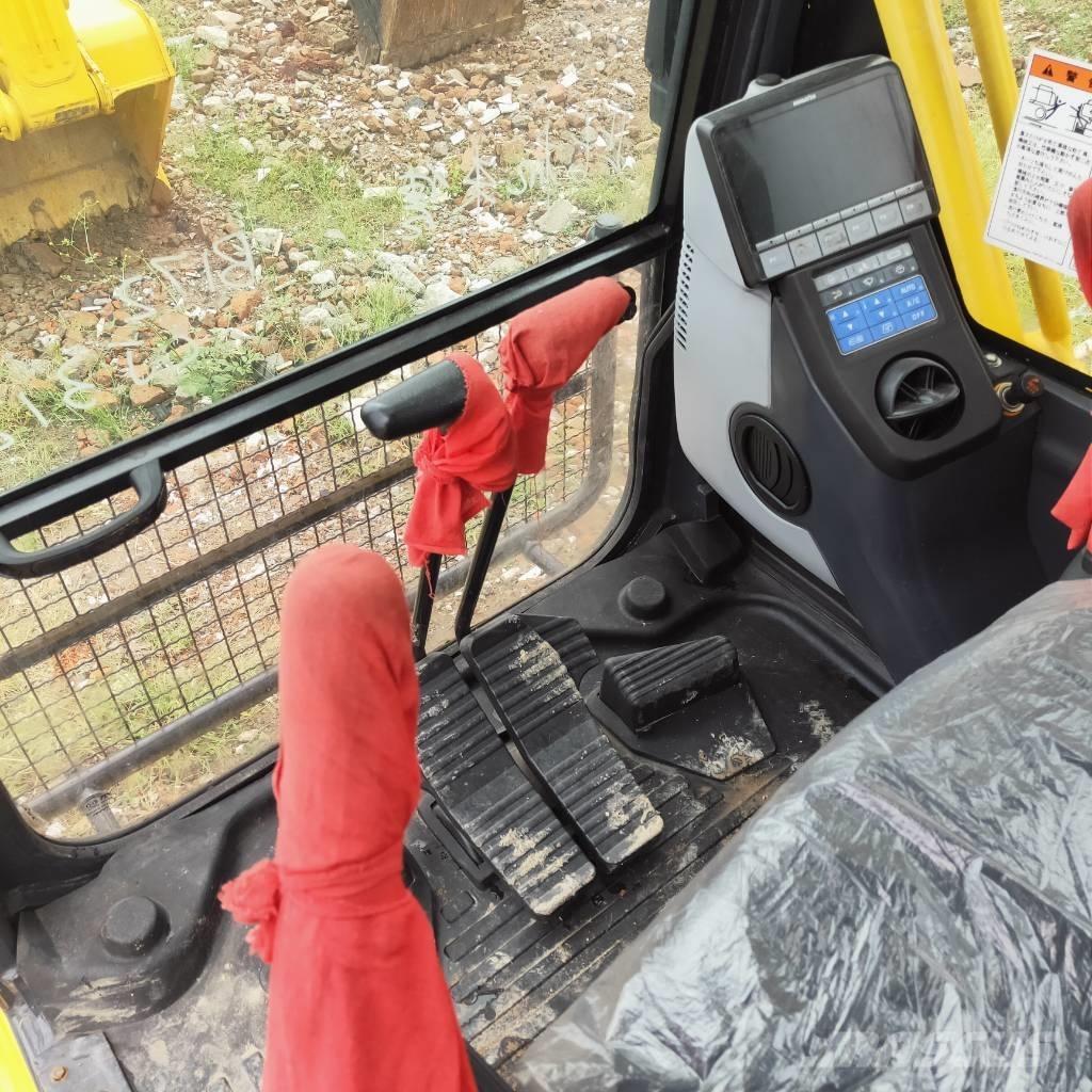 Komatsu PC200-8 Гусеничні екскаватори