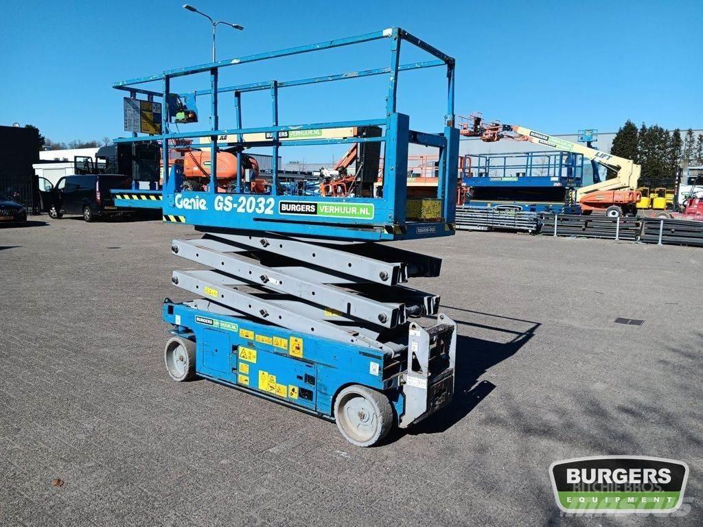Genie GS2032 Підйомники-ножиці