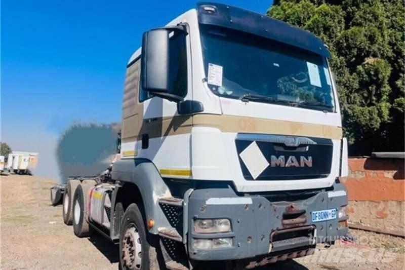 MAN 33 SERIES Вантажівки / спеціальні