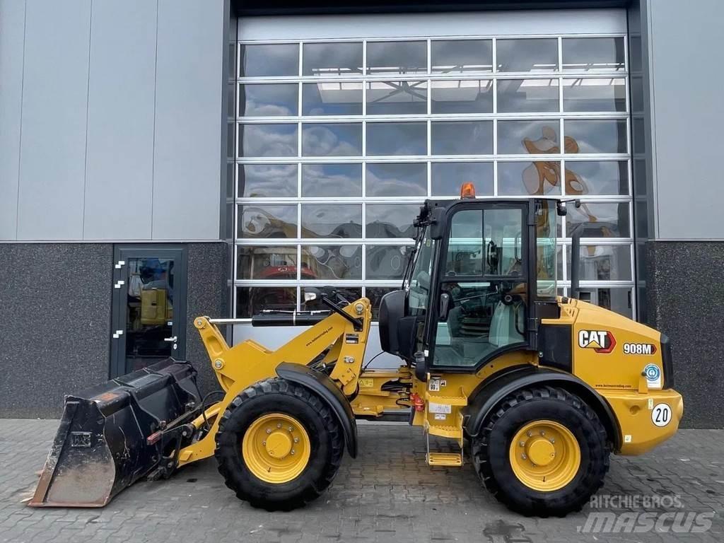 CAT 908M | EPA Фронтальні навантажувачі