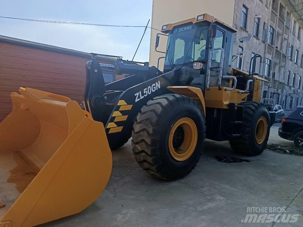 XCMG ZL 50 GN Фронтальні навантажувачі