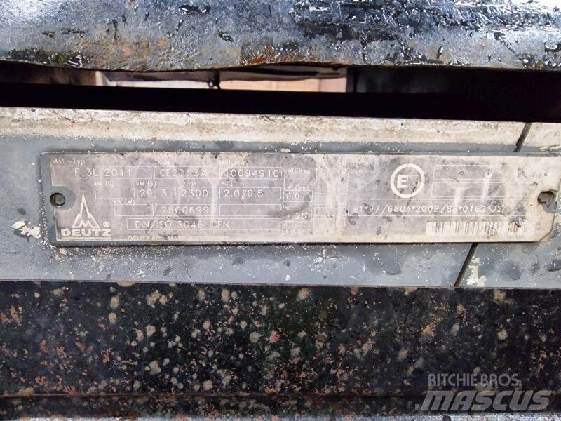 Deutz F3L2011 Двигуни