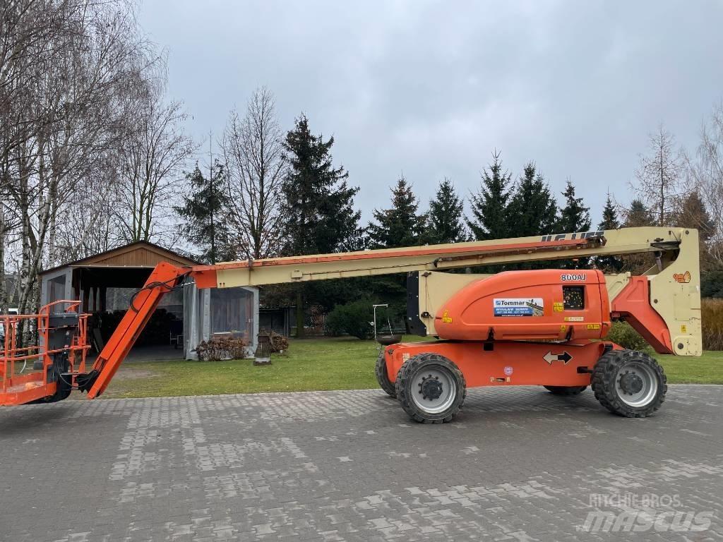JLG 800 AJ Колінчаті підйомники