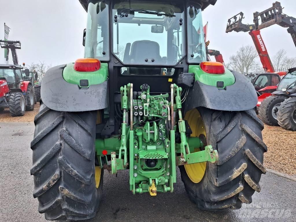 John Deere 6110 MC Трактори