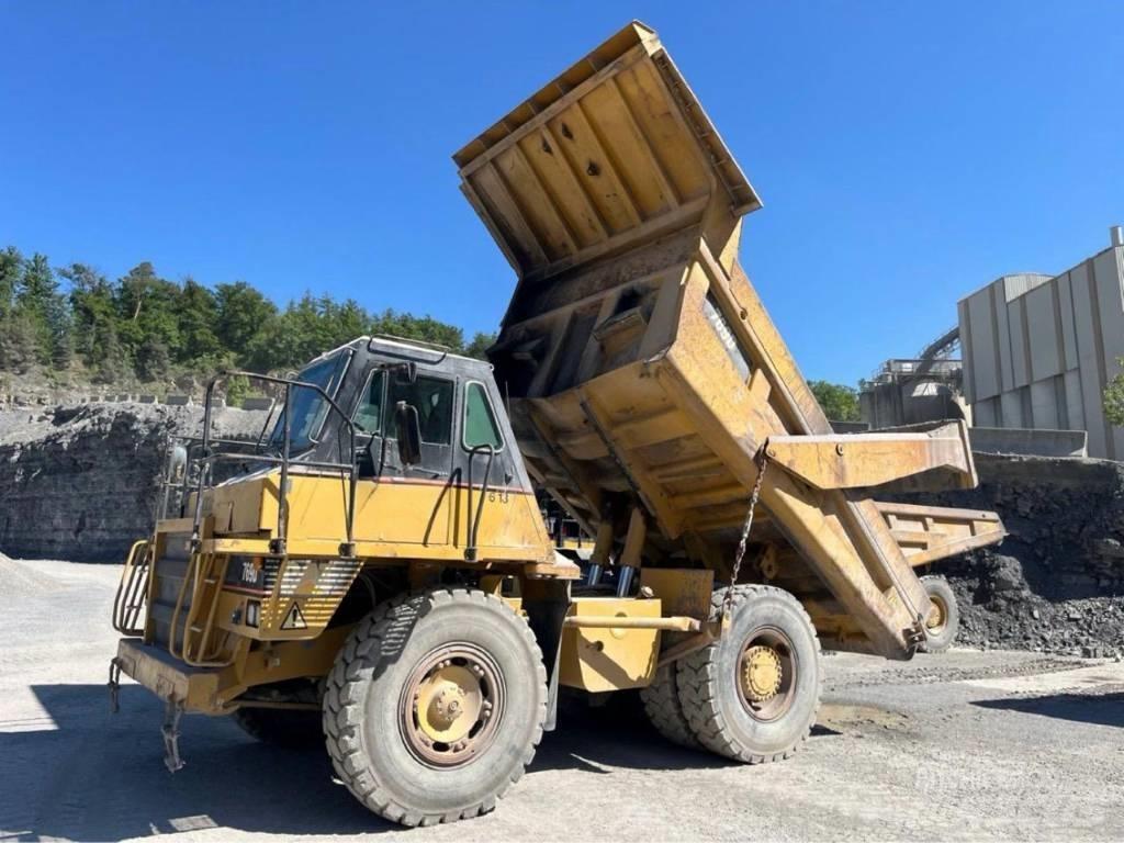 CAT 769 D Кар`єрні самоскиди