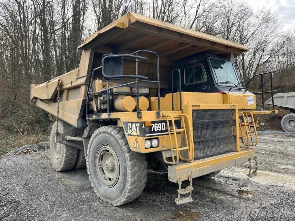 CAT 769 D Кар`єрні самоскиди