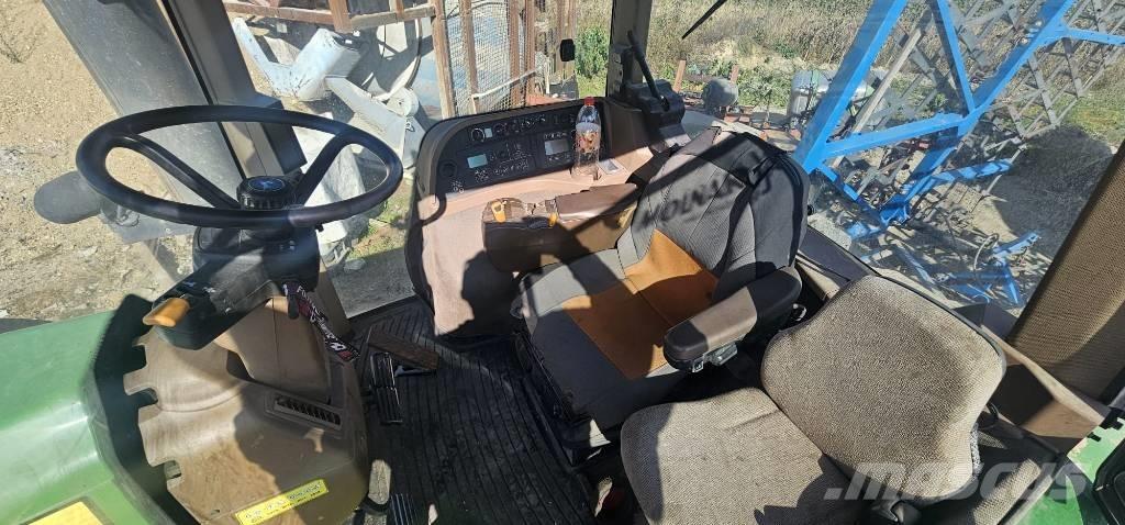 John Deere 8530 Трактори