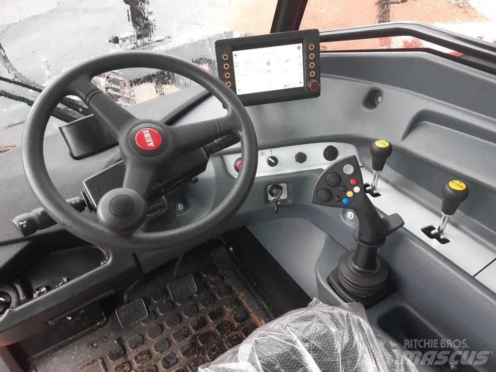 Aebi TT241 Трактори