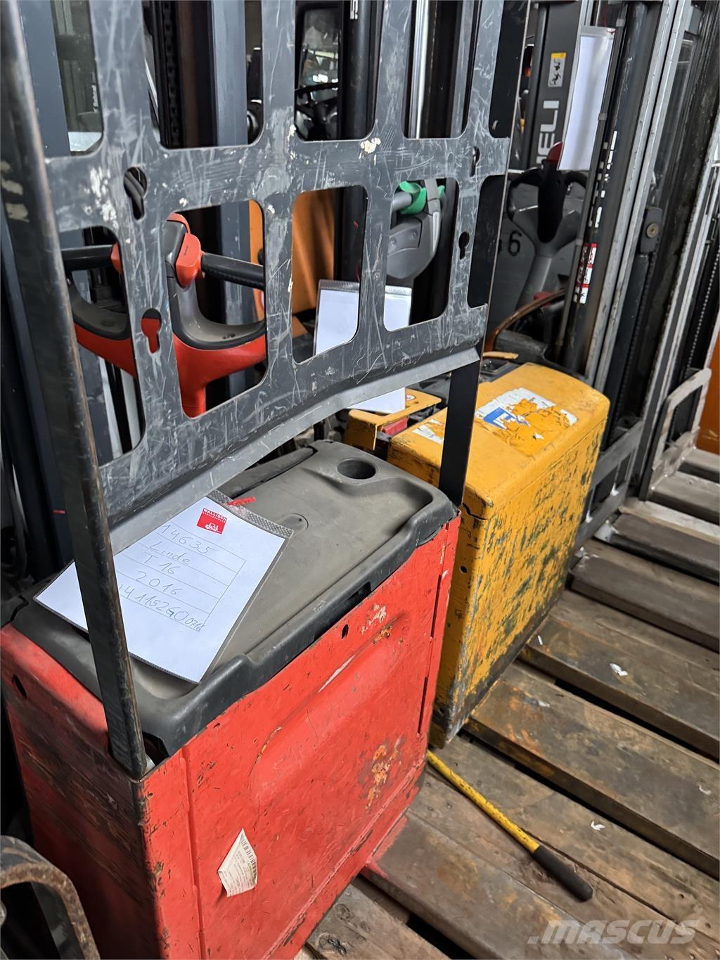 Linde T16 Ручний візок