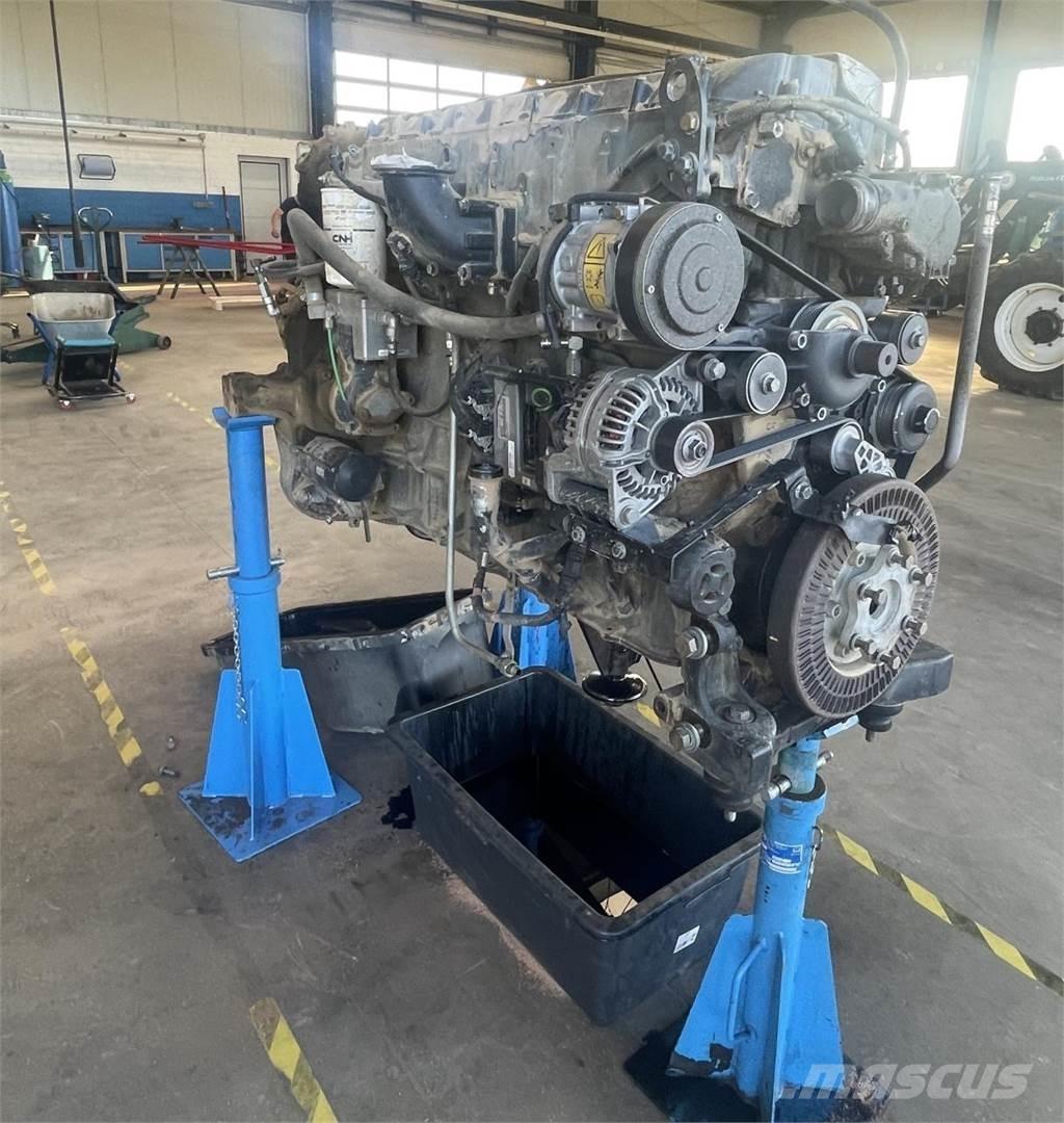 New Holland T9.560 Трактори