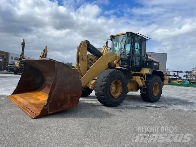 CAT 938 M Фронтальні навантажувачі