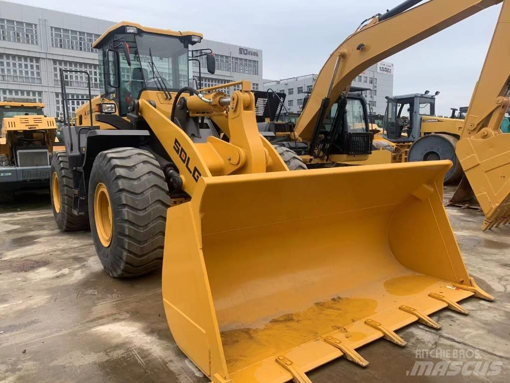 SDLG L956F Фронтальні навантажувачі