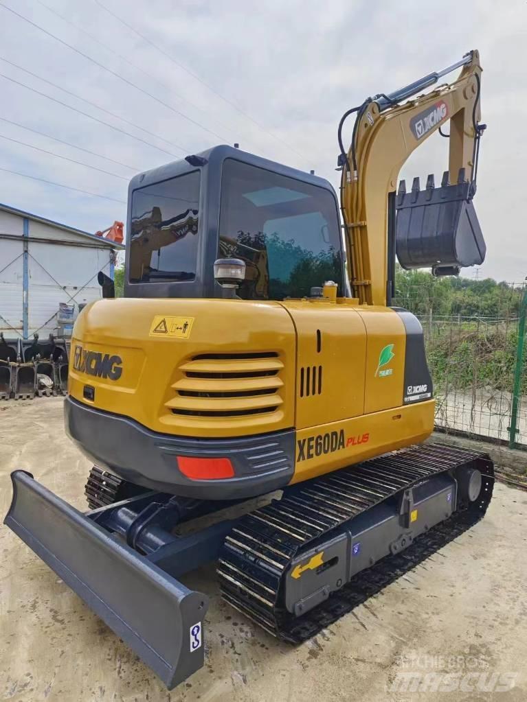 XCMG XE 60 DA Гусеничні екскаватори