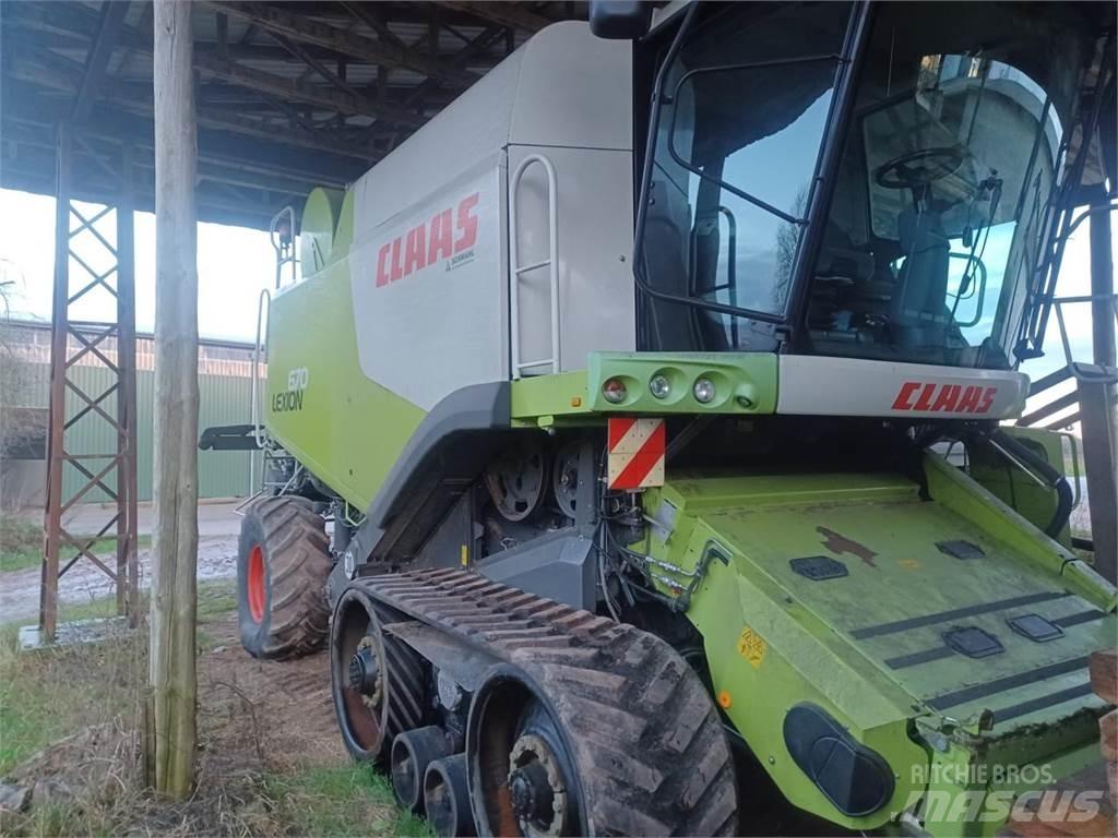 CLAAS Lexion 670TT Зернозбиральні комбайни